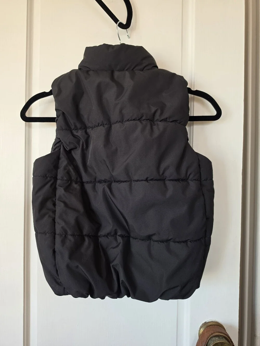 B Duck Size 7 Kids Black Jacket with Reflective Logo